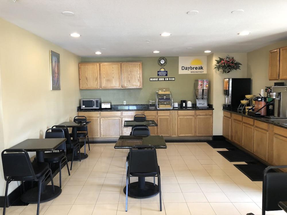 Days Inn By Wyndham Tucson Airport Exteriör bild
